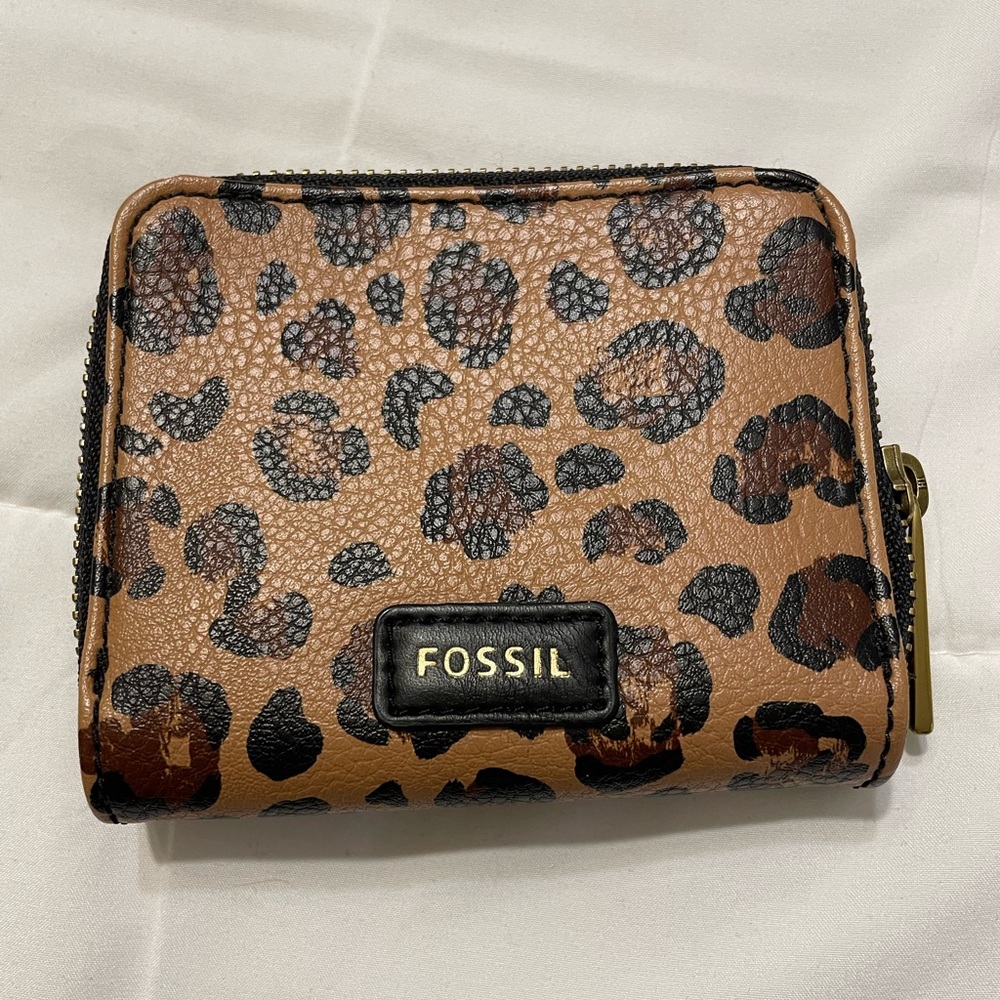 Fossil wallet